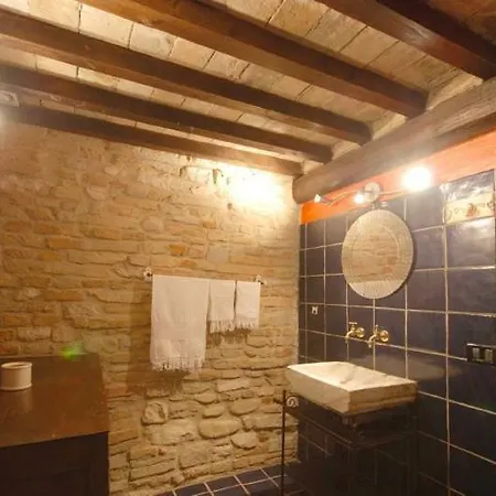 别墅 Pesaro Sleeps 6 Pool 乌尔比诺