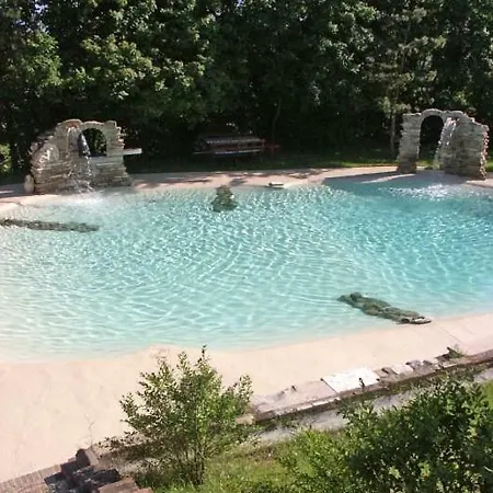 别墅 Pesaro Sleeps 6 Pool